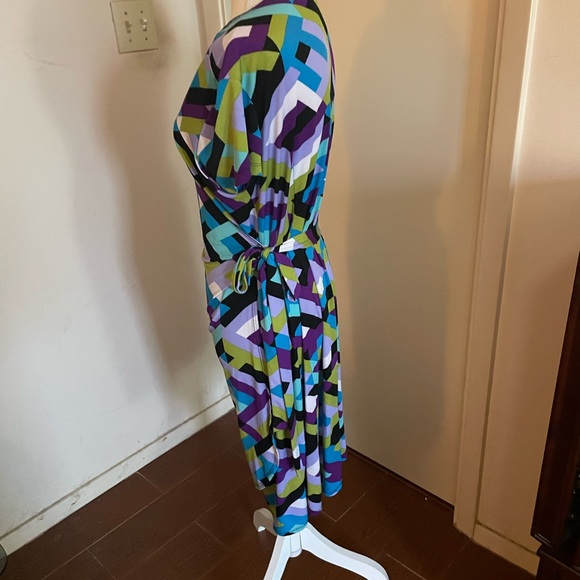 Emma & Michele Wrap Dress purple Green geometric print short sleeves size large - Picture 7 of 15